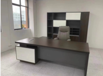 مكتب تنفيذي ناعم من تصنيع طاول - مراجعة Office Furniture Manufacturers وسعره